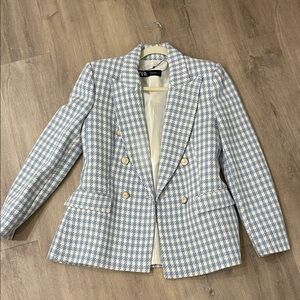 Zara Women's Classic Blue and White Check Blazer